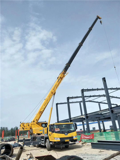 吴兴区超高层建筑钢结构吊装案例